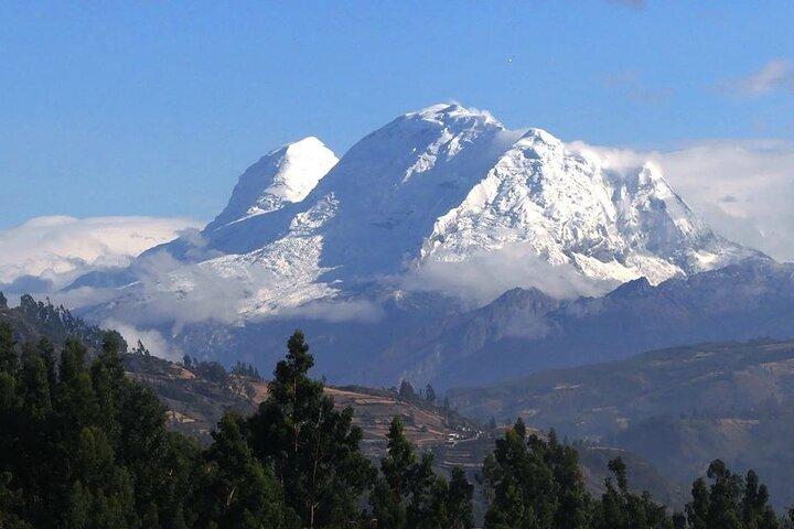 Laguna Chinancocha (Llanganuco) and Callejón de Huaylas - Full Day