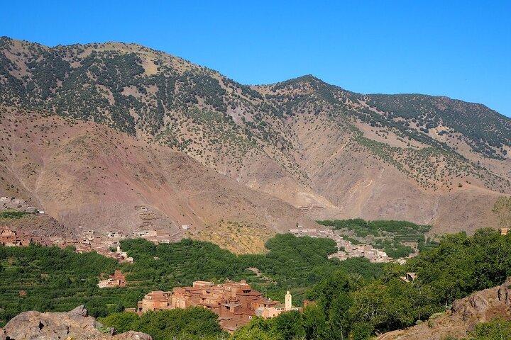 High Atlas Mountains and 4 Valleys Day Trip from Marrakech Including Lunch