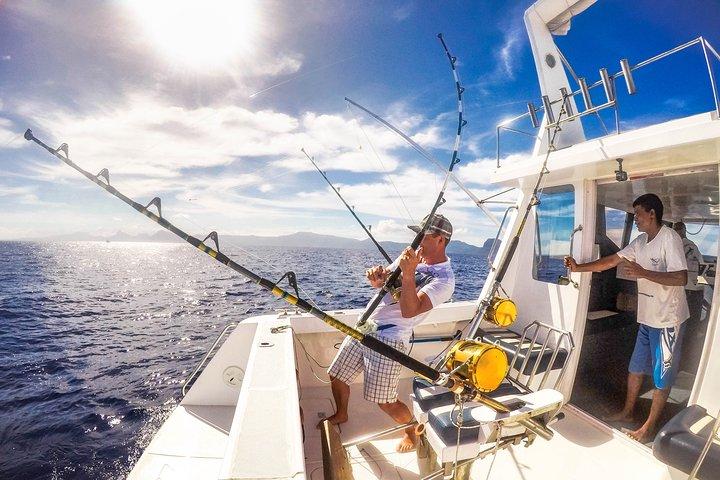 Deep Sea Fishing Boat Tour from Mirissa
