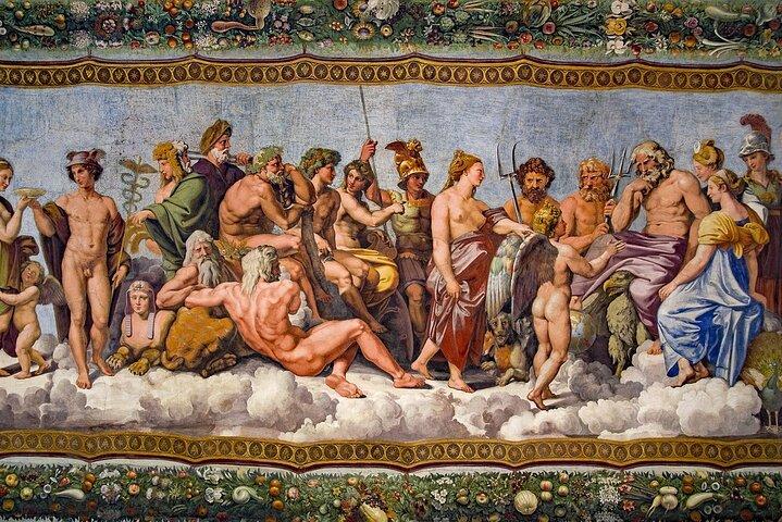 Skip-the-line Villa Farnesina and Raphael's Paintings private tour led by a local guide