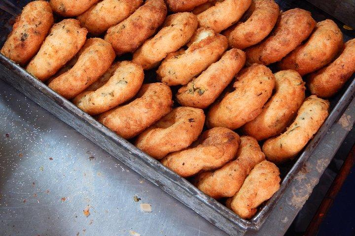 Madurai Street Food Crawl (2 Hours Guided Food Tasting Tour)