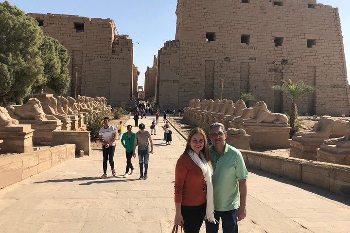 4-Days Nile Cruise From Luxor To Aswan Including Hot Air Balloon and Abu Simbel