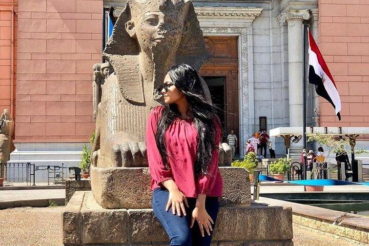 Half-Day Tour of the Egyptian Museum and Bazaars from Cairo