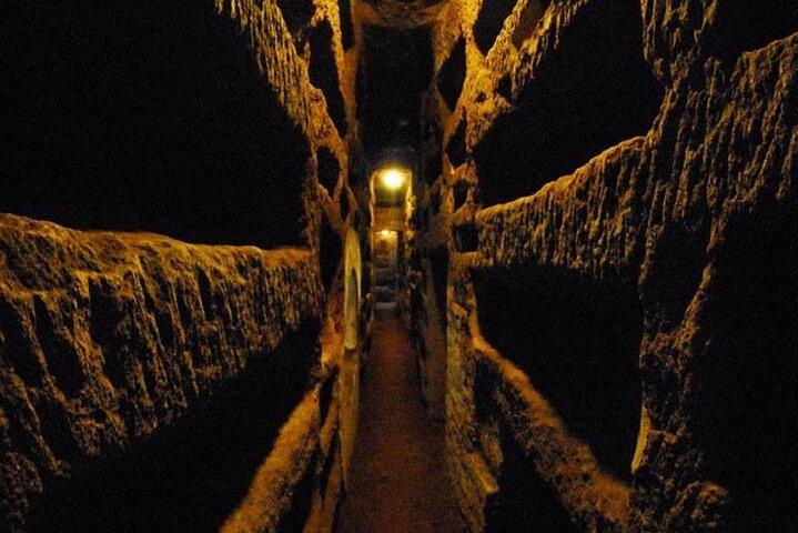 Rome: Small Group Underground Catacombs Tour
