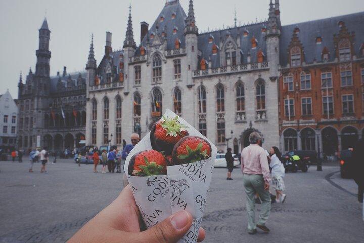Explore the Instaworthy Spots of Bruges with a Local