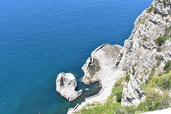 Private Amalfi Coast Full Day Tour from the Naples or Sorrento