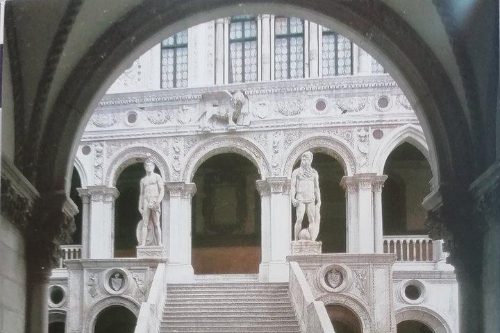 Saint Mark's Basilica and Doge's Palace Private Tour