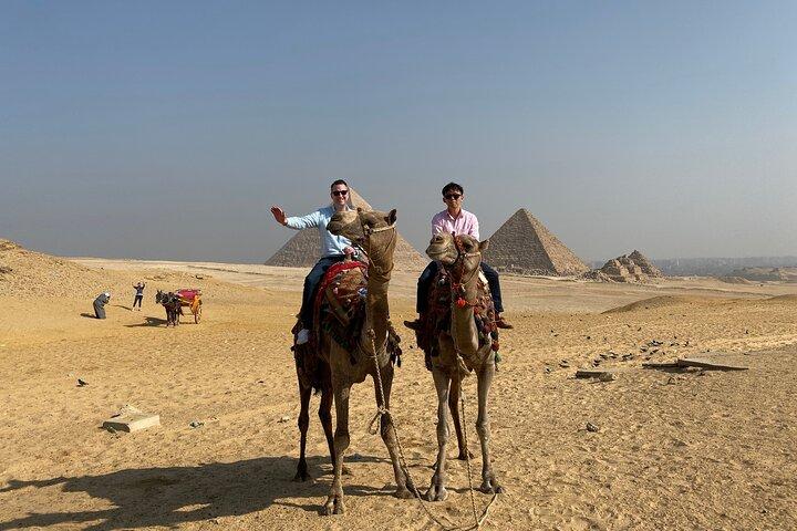 Ultimate private Giza Pyramids Tour: Camel Ride & Lunch Adventure