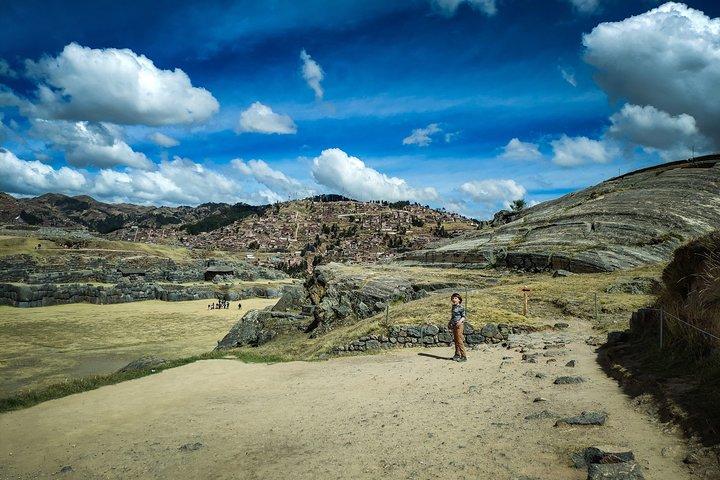 Half-Day Private tour to Sacsayhuaman, Qenqo, Puca-Pucara and Tambomachay