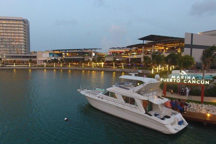 Rent a Private Yacht or Boat for 4 hrs from Playa Mujeres -SR55H4