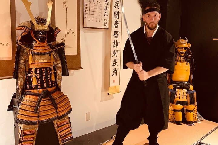 Ninja Lesson in Tokyo – 1 Hour Hands-On with Japanese Master