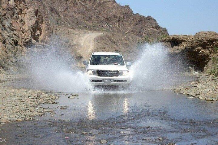 Full Day Private Hatta Mountain Tour from Dubai