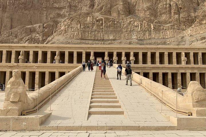 Full Day Tour East and West Bank of Luxor