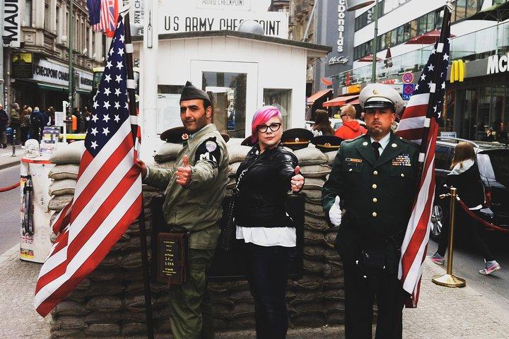 Berlin Bike Cold War Tour - Berlin Wall, Third Reich, Bunker, Checkpoint Charlie