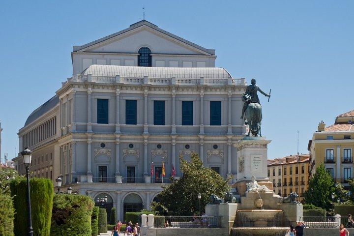 Astonishing Scavenger Hunt: At The Heart Of Spain