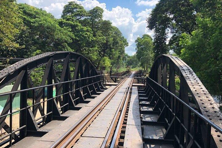 Bridge over River Kwai and Hellfire Pass Tour with Train Ride