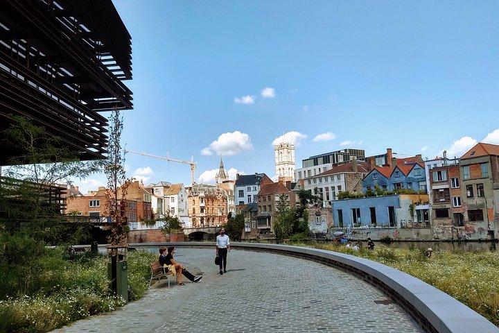 Half-Day Private Highlights and Hidden Gems of Ghent Tour