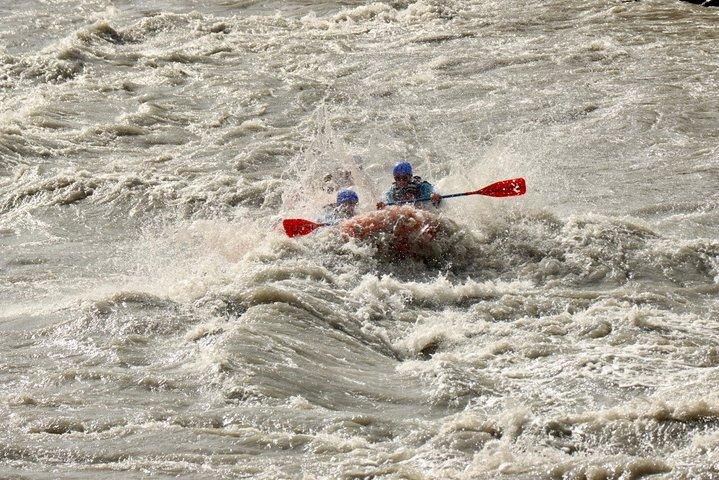 Denali Rafting Canyon Wave