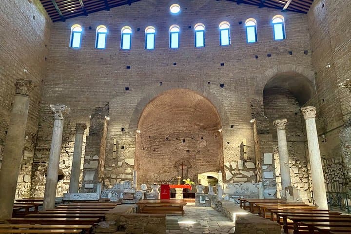 Small-Group Tour of Roman Catacombs & St. Clement's Undergrounds