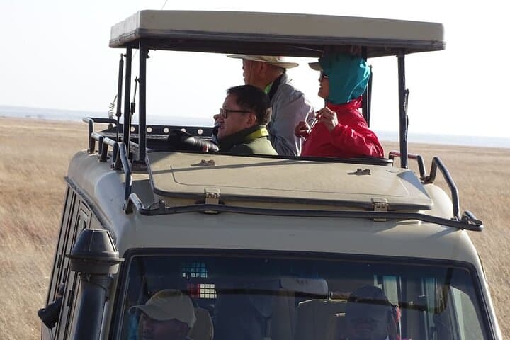 3 Days Maasai Mara Small Group Safari in a 4 x4 Land Cruiser Jeep