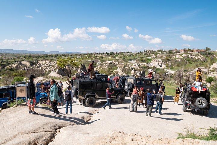 Cappadocia: Sunrise and Sunset Jeep Safari