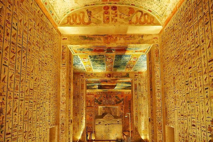 Private Luxor West Bank: Valleys of the Kings, Temple of Hatshepsut, Memnon