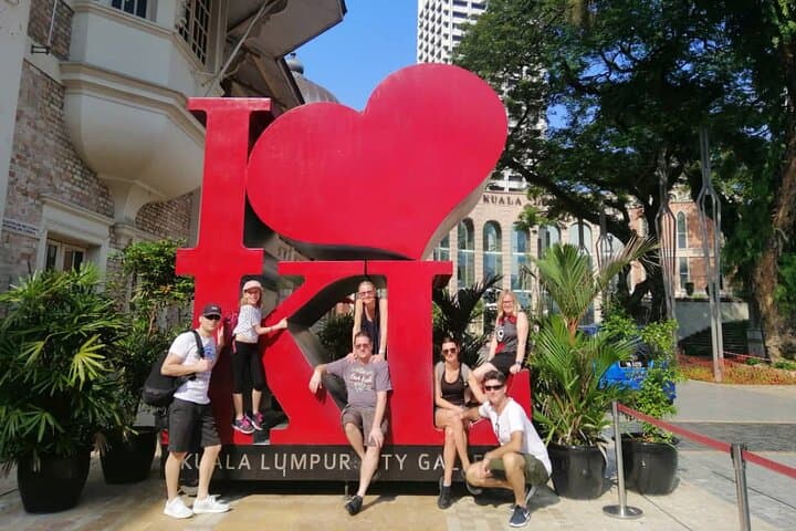 Malaysia National Museum with Kuala Lumpur City Famous Landmarks