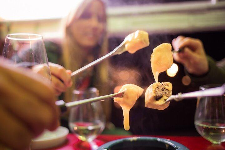 Zurich eTukTuk Private Tour - with Cheese Fondue and Wine