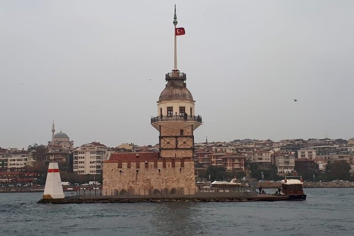 Full Day Istanbul True Discovery Tour With Beylerbeyi Palace