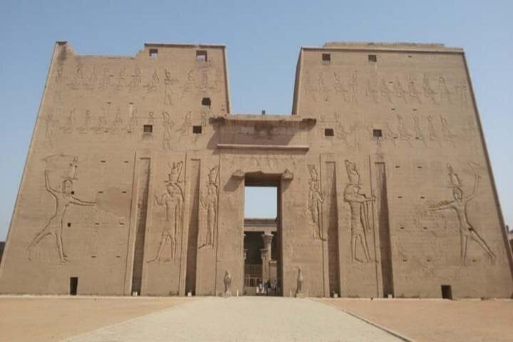 Package 12 Days 11 Nights to Pyramids, Luxor, Aswan & Oasis