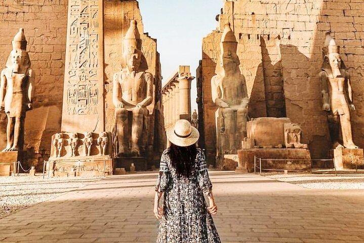 Package 12 Days 11 Nights to Pyramids, Luxor, Aswan & Oasis