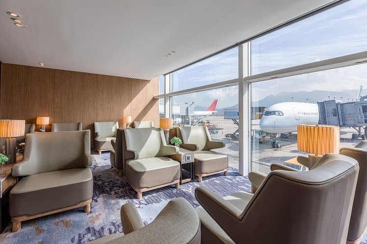 Hong Kong International Airport Plaza Premium Lounge Access