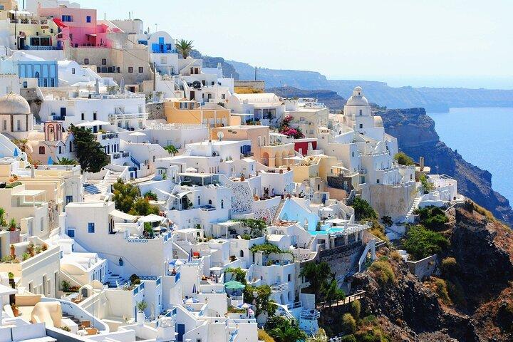 8-Day Tour in Delphi, Meteora & Tour in Santorini from Athens