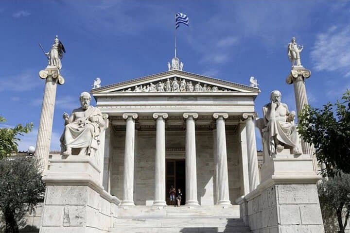 All Day Tour in Athens for up to 8 People Featuring Top Attractions