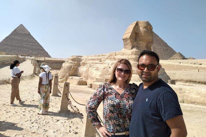 4-Hours Giza pyramids and sphinx private tour with hotel pickup and drop off