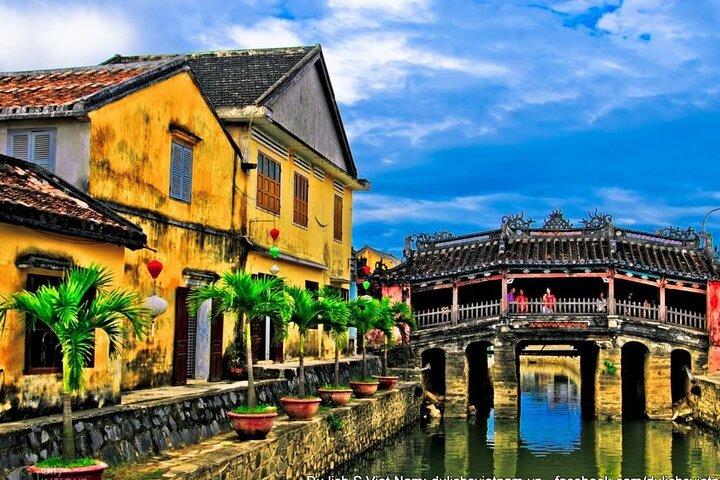 Hoi An Night Market - Ancient Town street food tours by Night