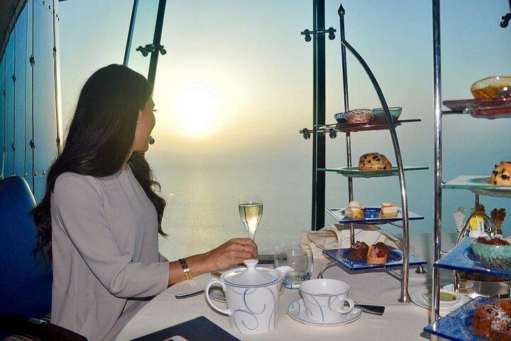 Magical Dubai Private City Tour with Lunch in Burj Al Arab