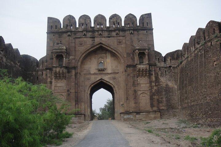 From Islamabad: Full Day Rohtas Fort (UNESCO Heritage Sight ) Guided Trip