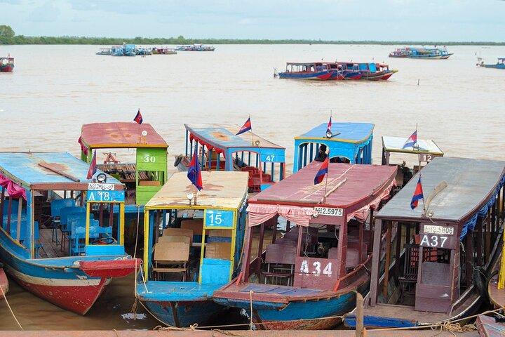 Tonle Sap Lake & Kampong Khleang Village Day Tour
