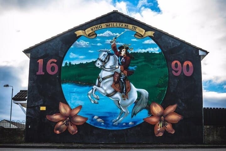 Cab Tours Belfast Famous Black Taxi Tours