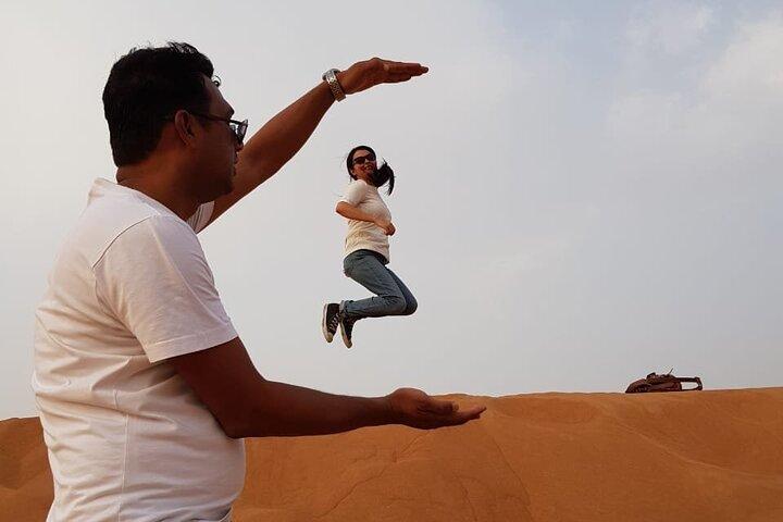 Dubai Desert Safari: Tanoura Show, Dune Bashing and BBQ Dinner