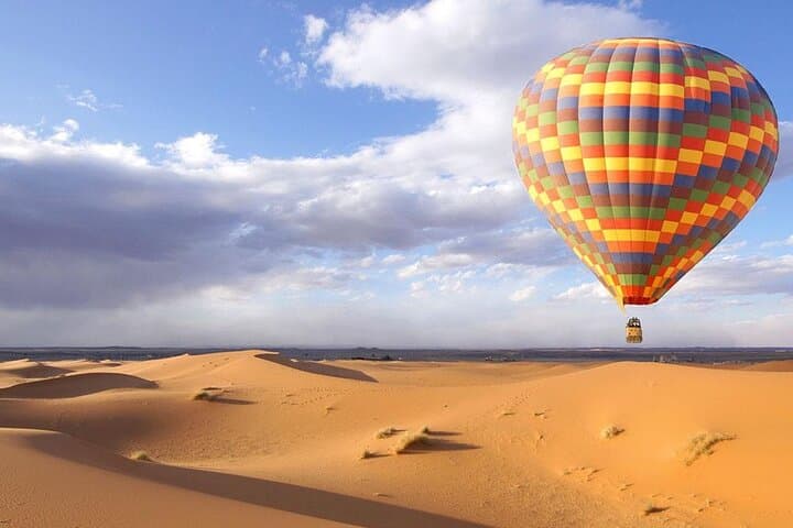 Dubai Desert By Hot Air Balloon With Falcon Show and Camel