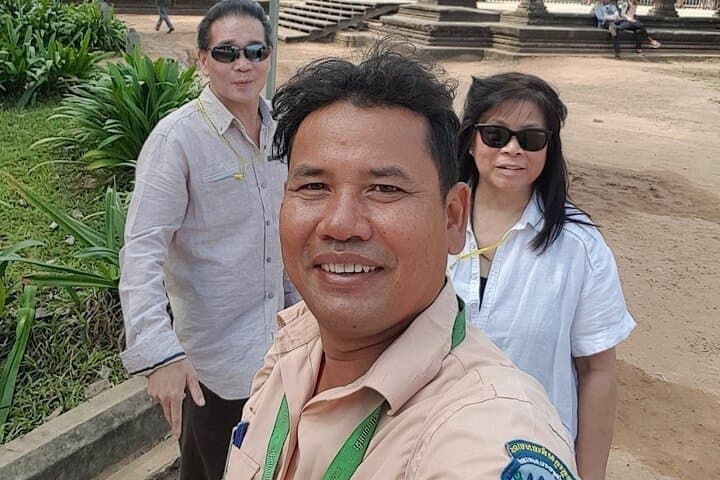 2-Days in temples and other areas