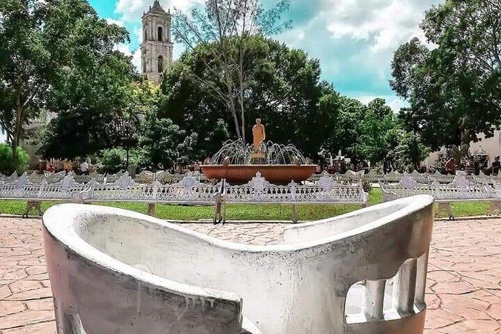 Excursion to Chichén Itzá, Valladolid and Cenote xcajum