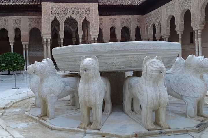 Alhambra Private Tour: Secrets of the Alhambra