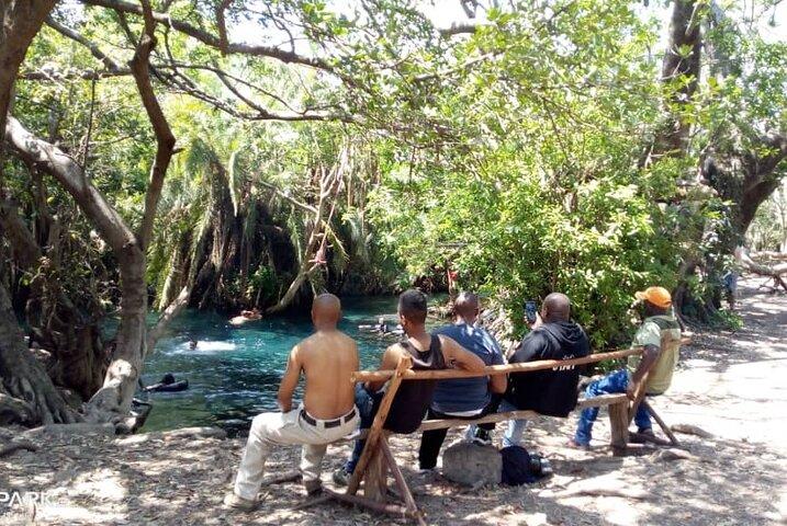 Chemka Hot Springs Day Trip