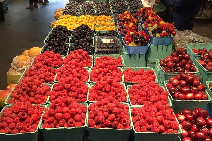 Gastown, Chinatown & Granville Island - Vancouver Bike Tours