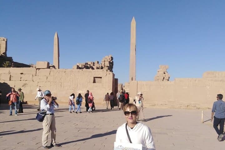 Private Half Day Tour to Visit East Bank Karnak & Luxor temple