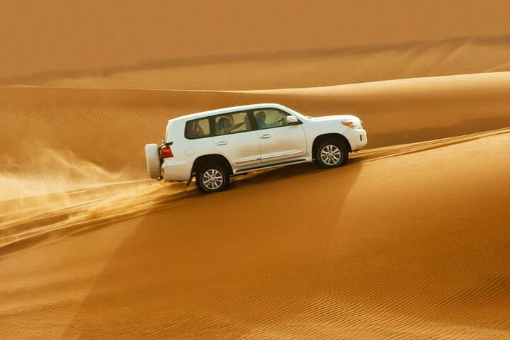 Dubai Evening4x4 Jeep Desert Safari BBQ Dinner, Camel Ride