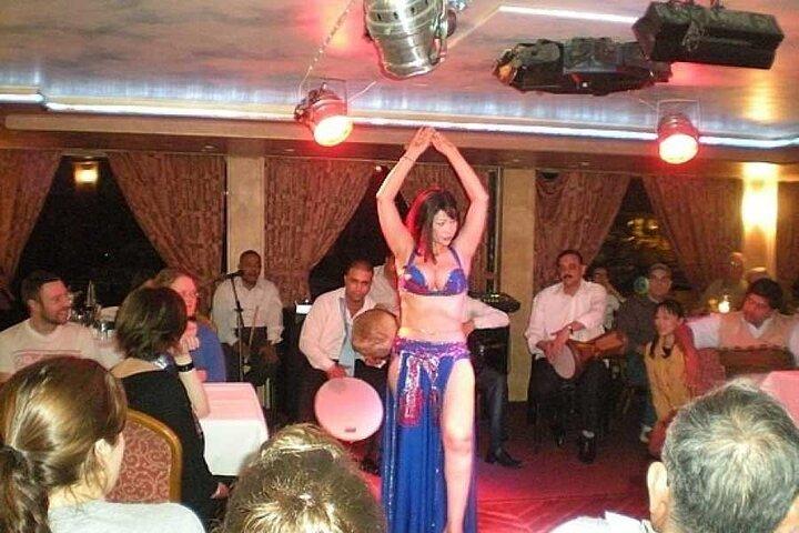 Cairo Dinner Cruise & Al Tannoura Egyptian Heritage Show